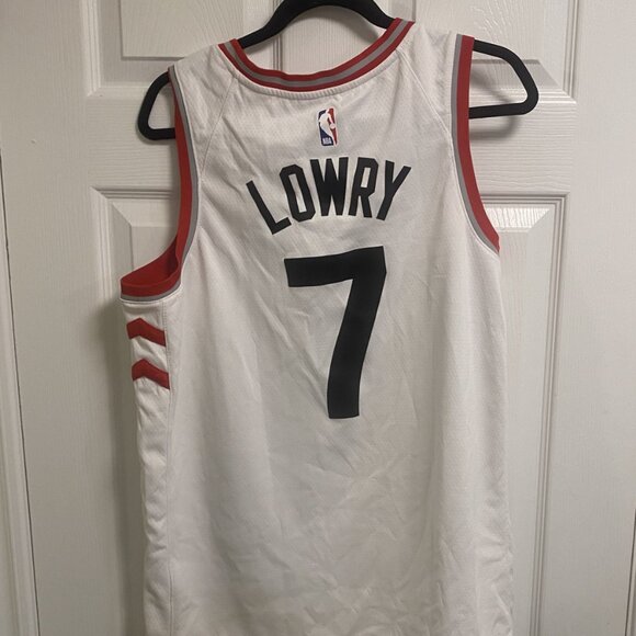 RAPTORS JERSEY - Picture 2 of 3